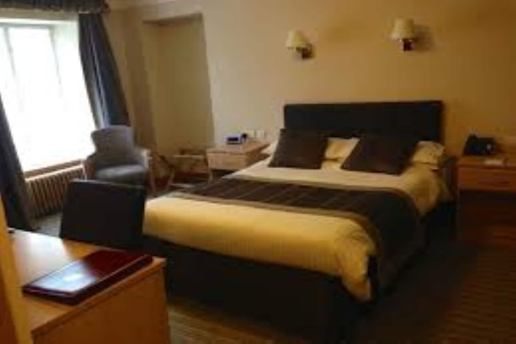 Burnett Arms Hotel Banchory Exteriér fotografie